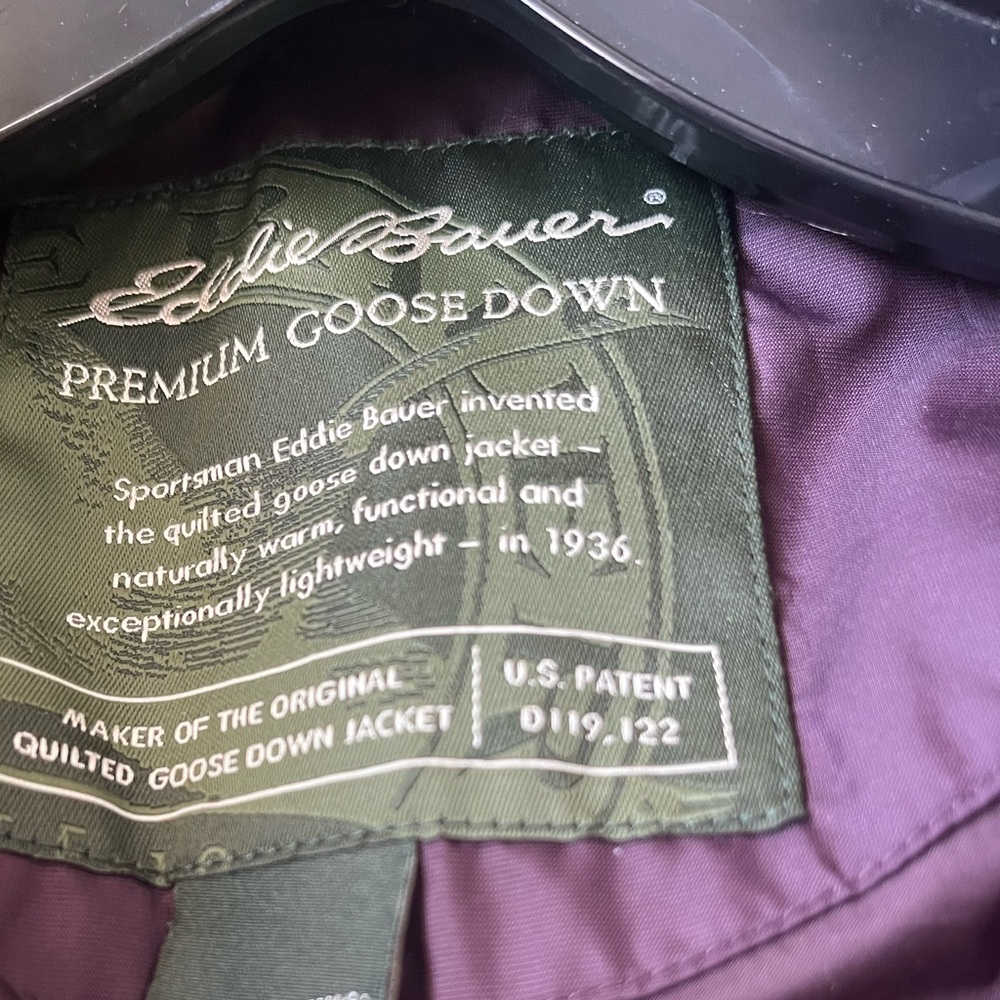 Eddie Bauer size XL tall dark purple Women's Quilted Jacket with Faux Fur Collar - Picture 4 of 9